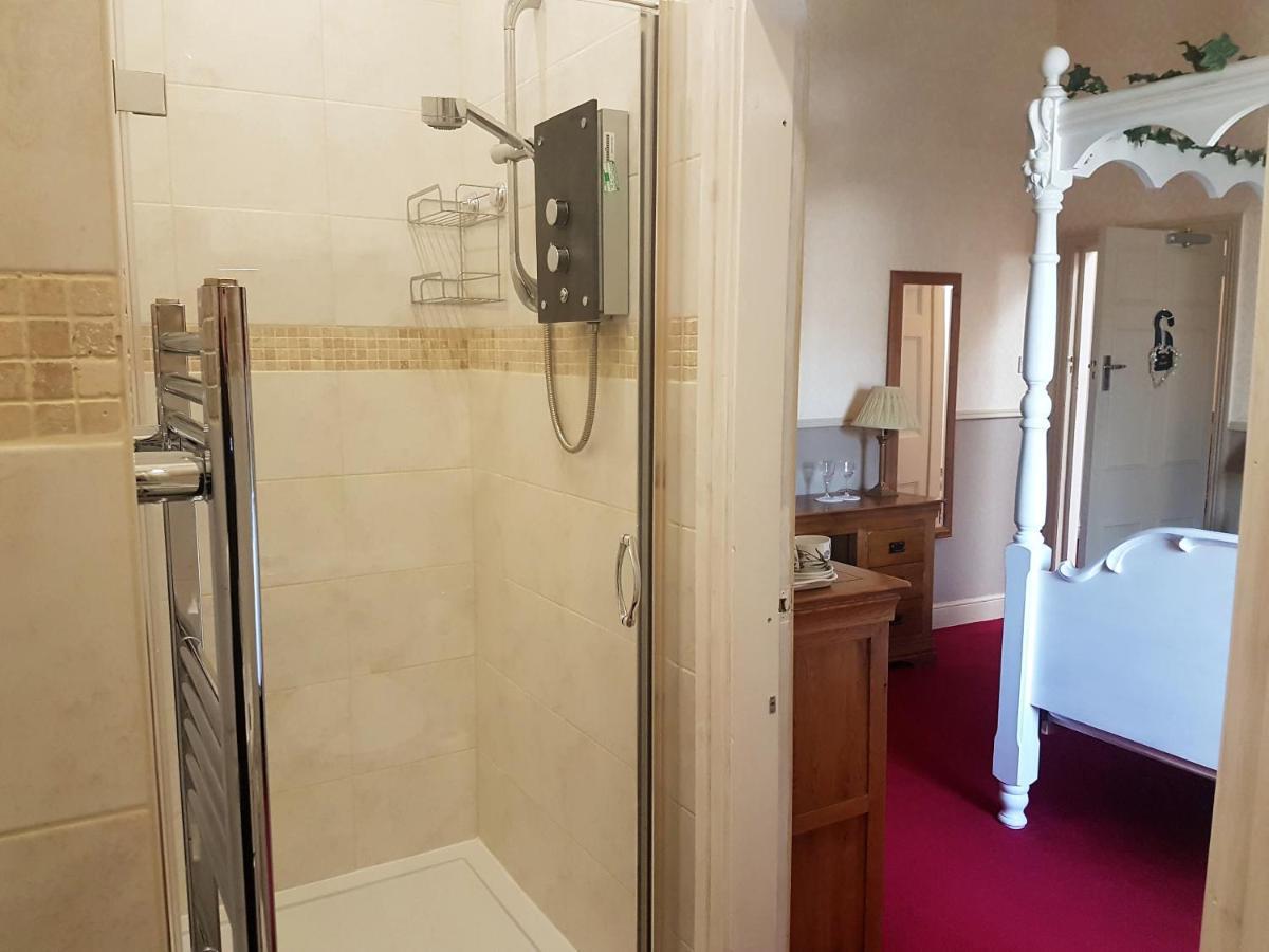 Victoria House Room Only Accommodation Caernarfon Bagian luar foto
