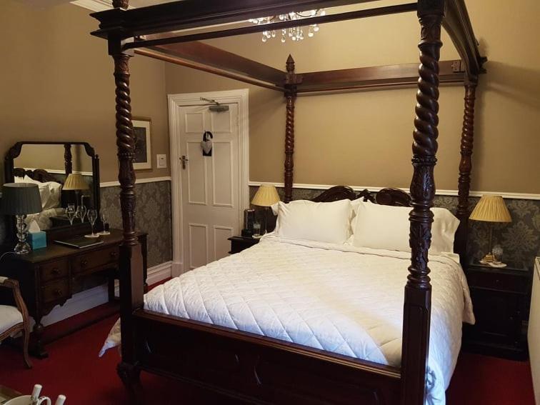 Victoria House Room Only Accommodation Caernarfon Bagian luar foto